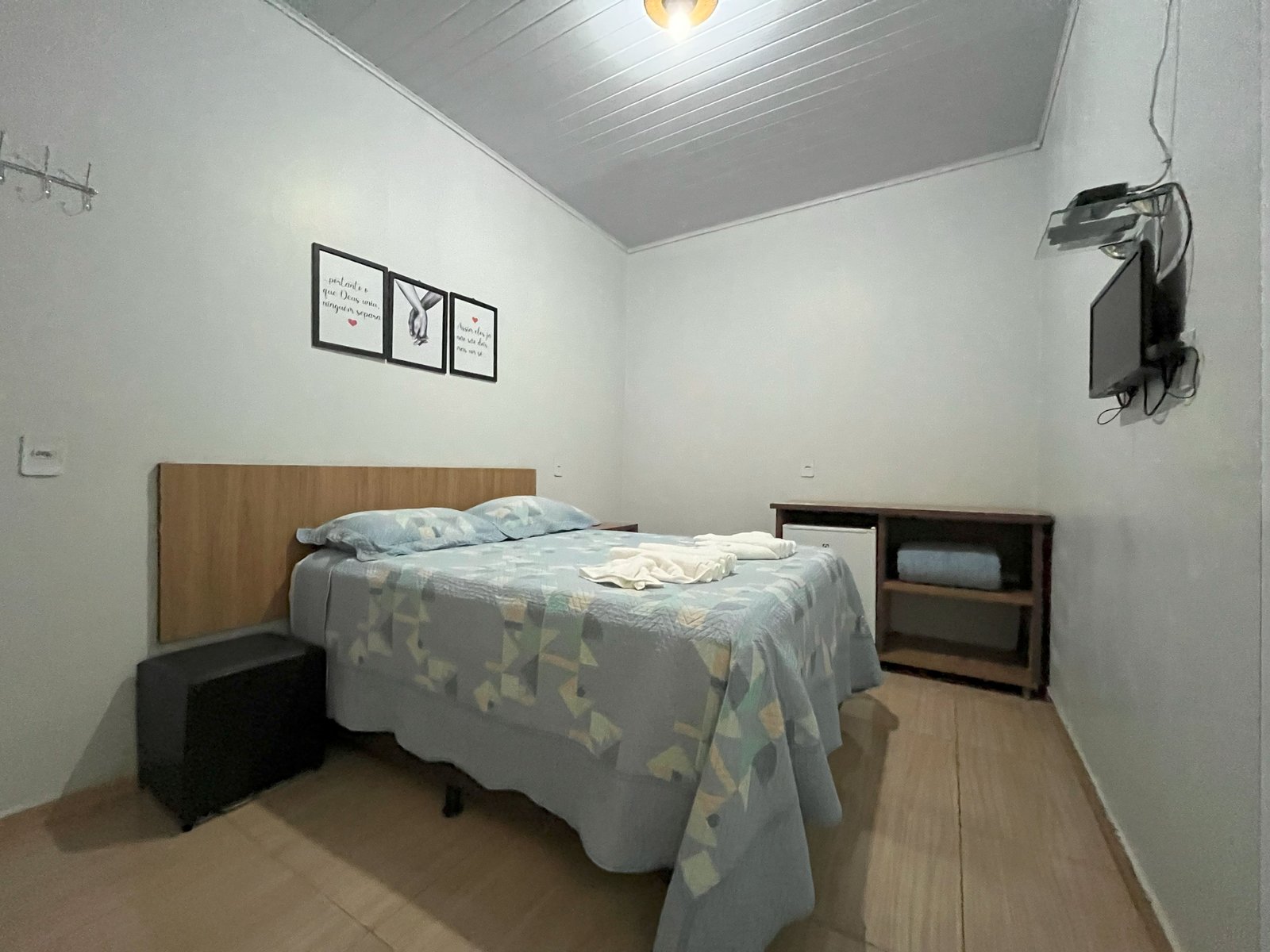 room1 